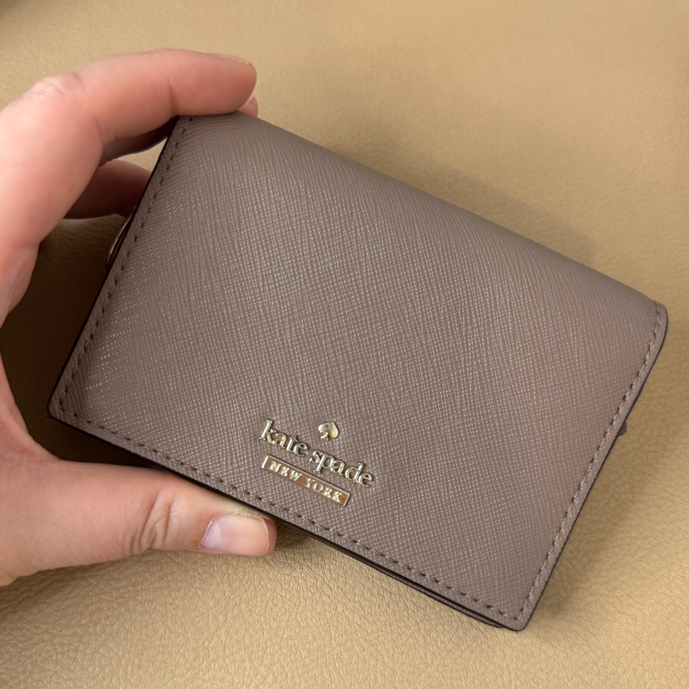 kate spade Taupe ID Card Holder Wallet with Gold Ring